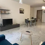 Sliema Centrally Located Apt
